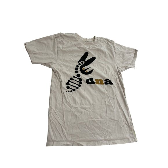 I am DNA T-Shirt in White - Picture 1 of 5